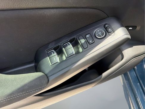 Used 2025 Honda Civic Sport image 24