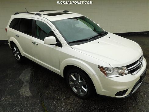Used 2014 Dodge Journey Limited w/ Flexible Seating Group image 4