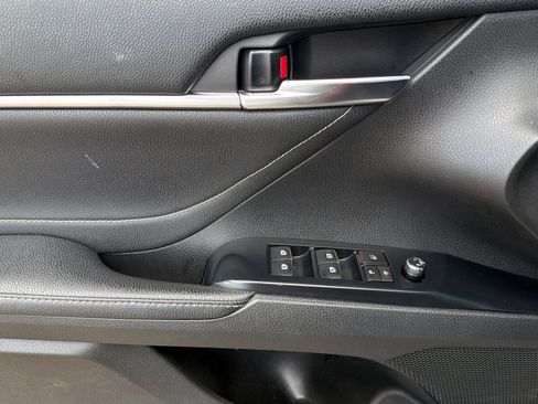 Used 2018 Toyota Camry XSE w/ Audio Package FWD image 13