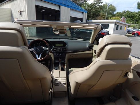 Used 2012 Mercedes-Benz E 350 Cabriolet image 51