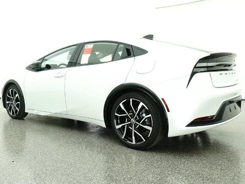 New 2026 Toyota Prius Plug-In Hybrid FWD image 47