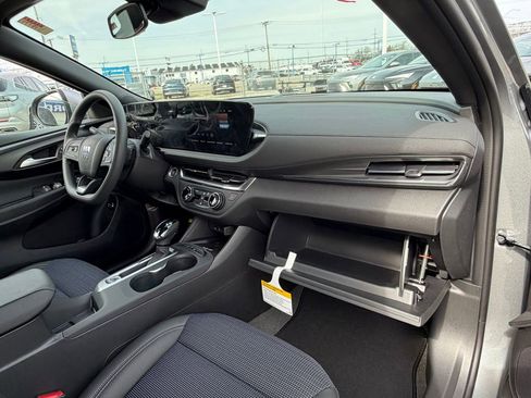 New 2026 Buick Envista Preferred w/ Convenience II Package image 17