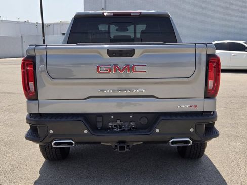 Used 2023 GMC Sierra 1500 AT4 w/ AT4 Premium Package AWD/4WD image 6