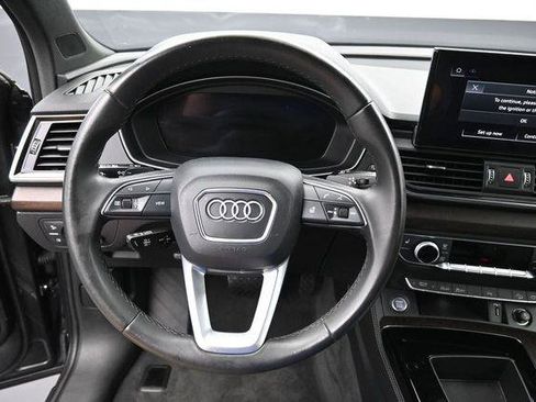Used 2023 Audi Q5 2.0T Premium Plus w/ Premium Plus Package AWD/4WD image 16