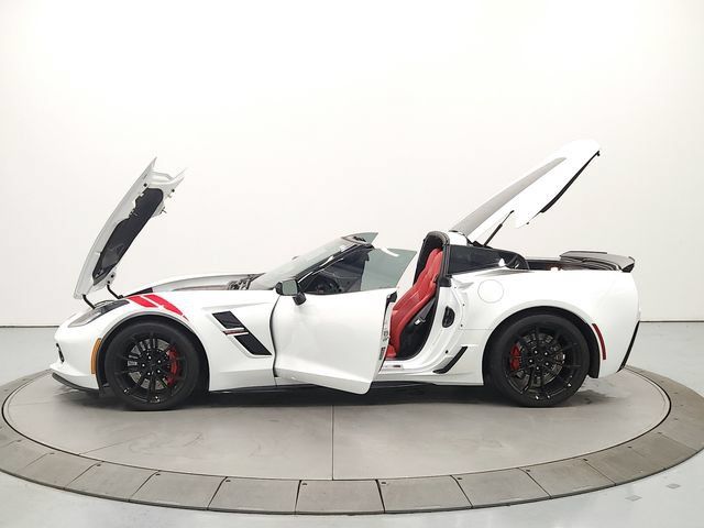 Used 2019 Chevrolet Corvette Grand Sport RWD image 12
