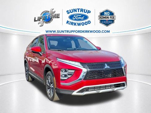 Used 2025 Mitsubishi Eclipse Cross SE AWD/4WD image 2