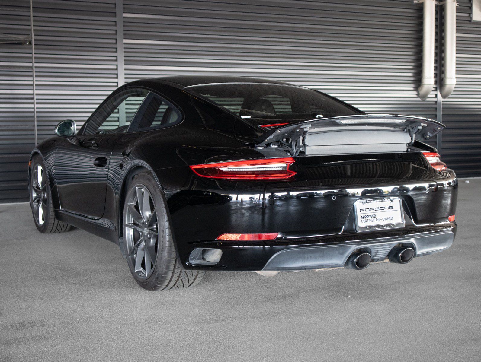 Certified 2018 Porsche 911 Carrera T RWD image 3