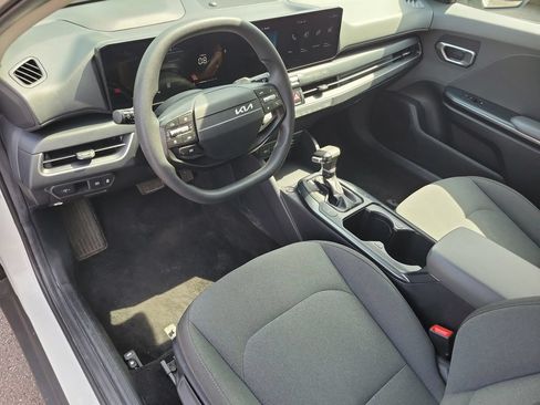Used 2025 Kia K4 FWD image 18