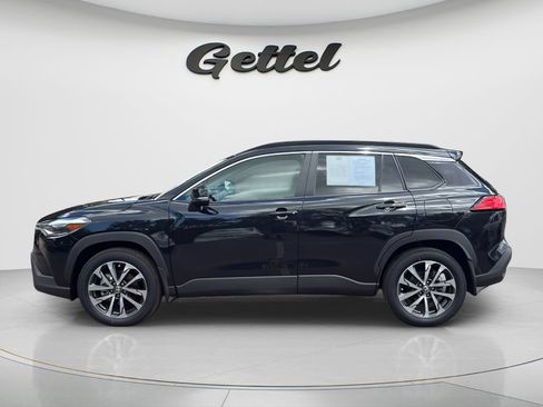 Used 2023 Toyota Corolla Cross XLE FWD image 8