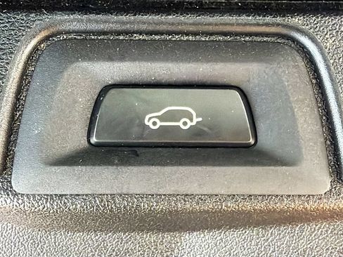 Used 2022 BMW X5 xDrive40i w/ Premium Package AWD/4WD image 12