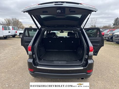 Used 2020 Jeep Grand Cherokee Limited w/ Luxury Group II image 29