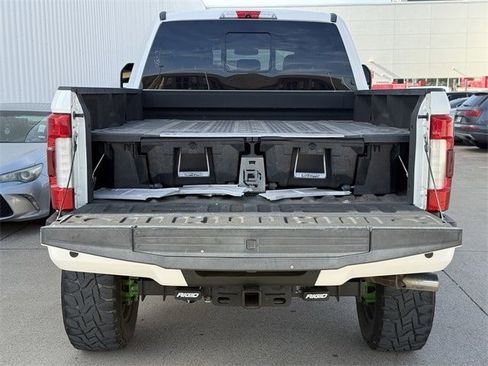 Used 2019 Ford F250 Platinum w/ Platinum Ultimate Package image 35