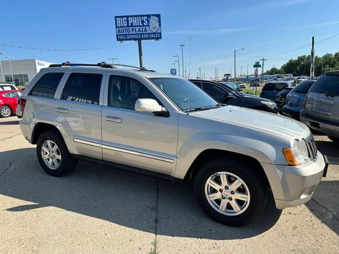 Used 2008 Jeep Grand Cherokee Limited AWD/4WD image 1