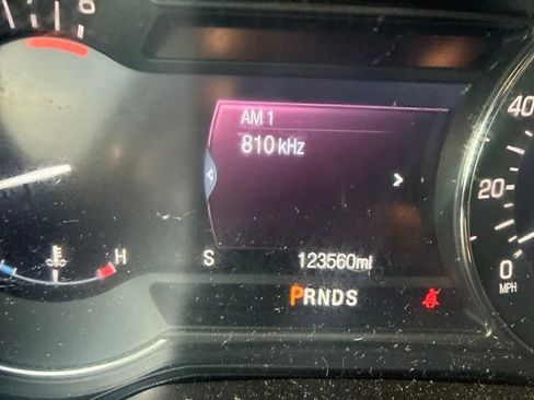 Used 2016 Lincoln MKC Premiere FWD image 13