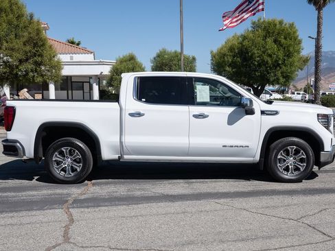Used 2026 GMC Sierra 1500 SLT RWD image 4