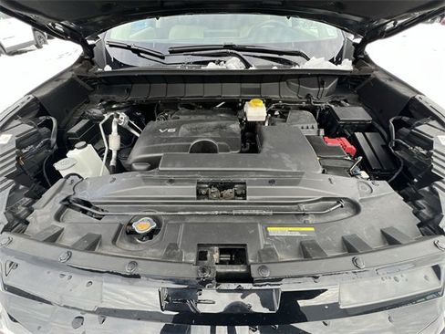 Used 2022 Nissan Pathfinder SV image 13