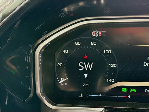 New 2026 GMC Sierra 2500 SLT w/ SLT Premium Package image 7