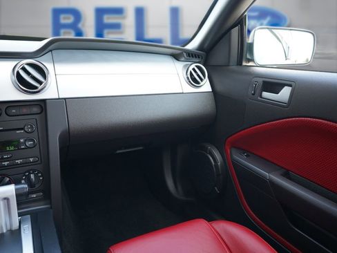 Used 2006 Ford Mustang GT Premium RWD image 23