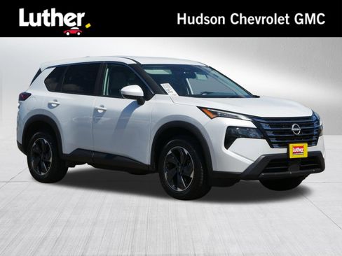 Used 2025 Nissan Rogue SV AWD/4WD image 1