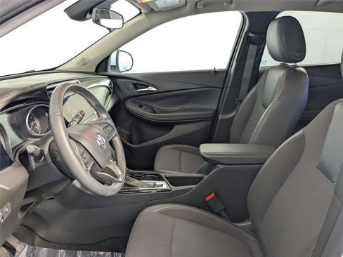 Used 2020 Buick Encore GX Select image 8