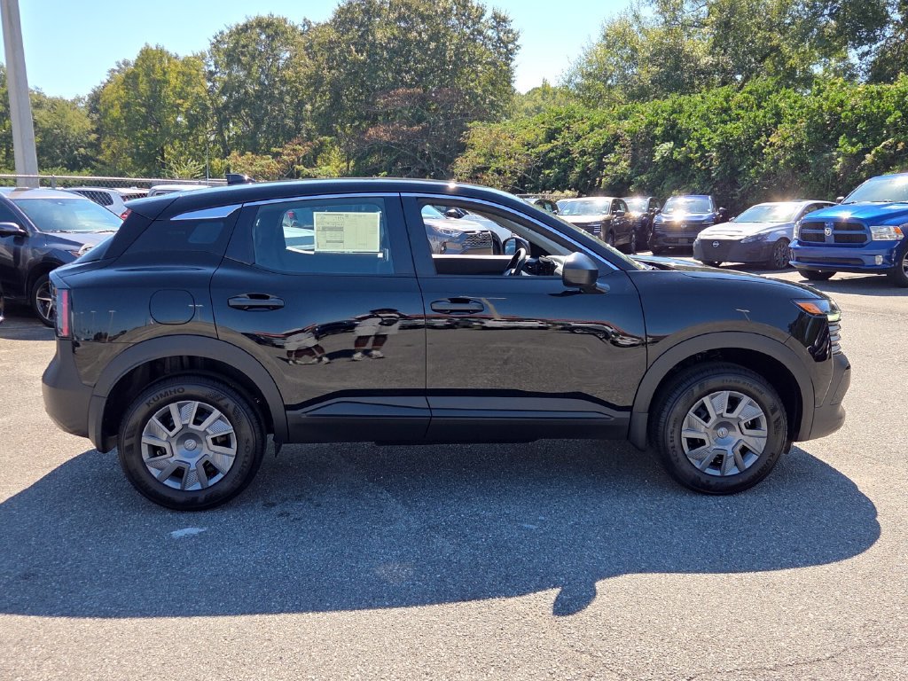 New 2027 Nissan Kicks S FWD image 13