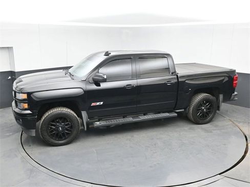 Used 2015 Chevrolet Silverado 1500 LTZ Z71 w/ Midnight Edition image 35