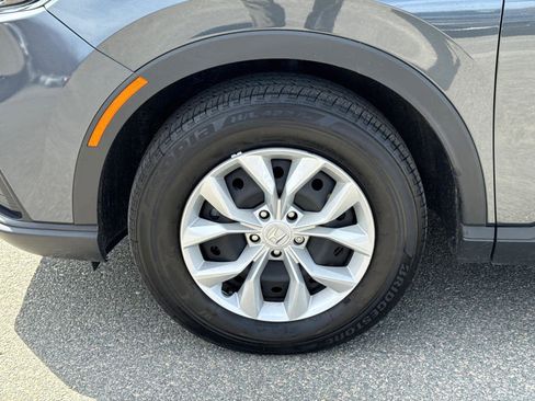 Used 2024 Honda CR-V LX image 11