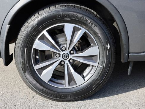 Used 2019 Nissan Murano S image 23