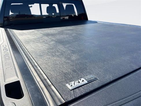 Used 2019 Chevrolet Silverado 1500 High Country image 13