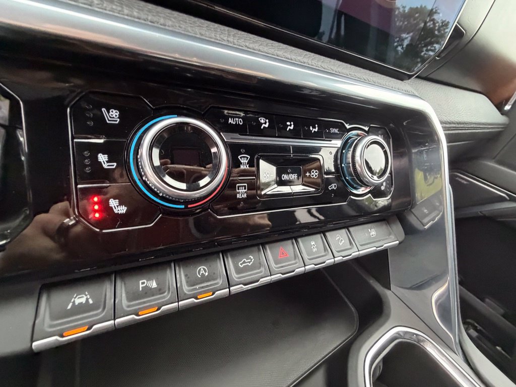 Used 2022 GMC Sierra 1500 Denali AWD/4WD image 26
