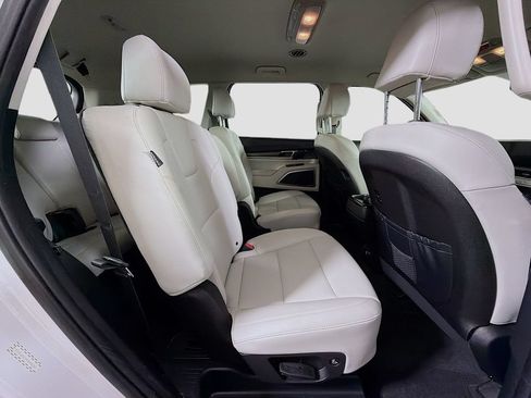 Used 2023 Kia Telluride S AWD/4WD image 29