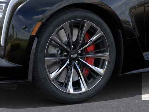 New 2026 Cadillac CT5 V Blackwing w/ Carbon Fiber 2 Package RWD image 9