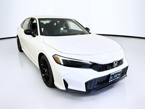 Used 2025 Honda Civic Sport image 10