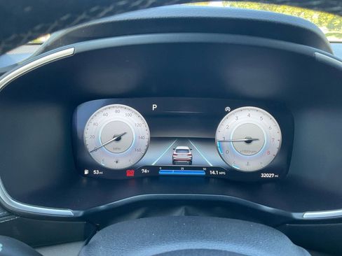 Used 2023 Hyundai Santa Fe Calligraphy image 18