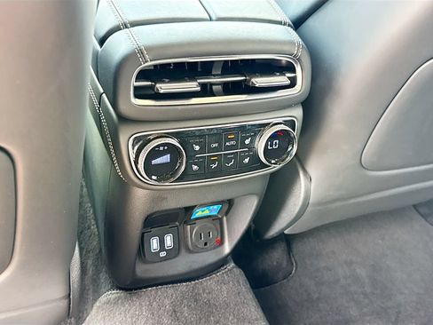 Used 2024 Genesis GV80 3.5T w/ Prestige Package AWD/4WD image 29