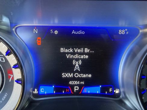 Used 2023 Chrysler 300 S RWD image 13