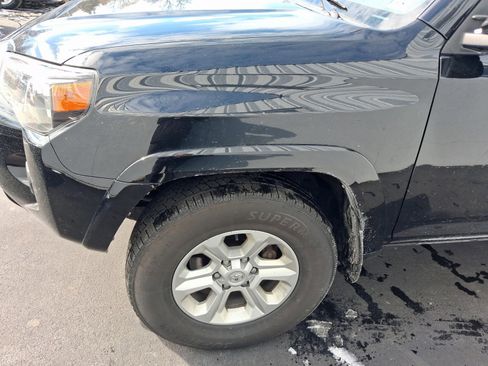 Used 2022 Toyota 4Runner SR5 image 31