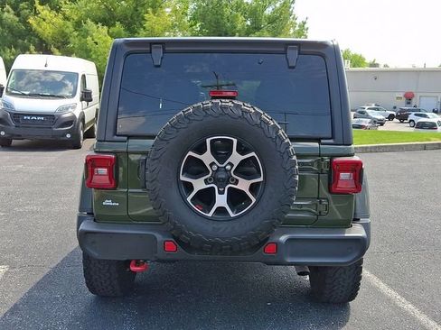 Used 2021 Jeep Wrangler Unlimited Rubicon w/ LED Lighting Group AWD/4WD image 9