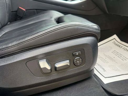 Used 2019 BMW X5 xDrive40i w/ Convenience Package image 9