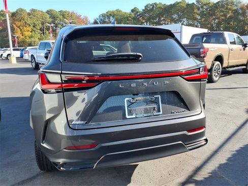 Used 2024 Lexus NX 250 250 Premium image 2