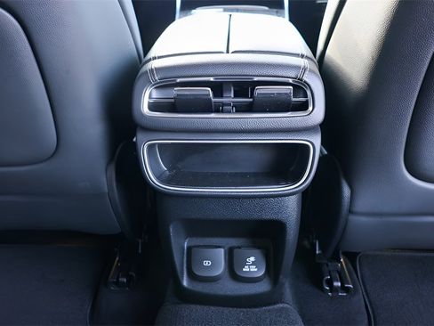 Used 2021 Genesis GV80 2.5T w/ Advanced Package 02 image 24