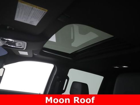 Used 2023 GMC Sierra 1500 AT4 w/ AT4 Premium Package AWD/4WD image 18