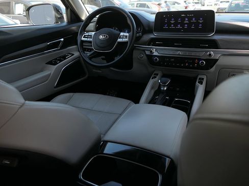 Used 2021 Kia Telluride EX FWD image 27