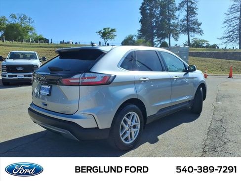 Used 2023 Ford Edge SEL AWD/4WD image 5