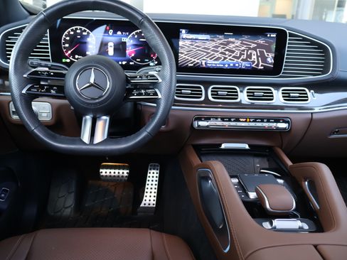 Certified 2024 Mercedes-Benz GLS 450 4MATIC image 22