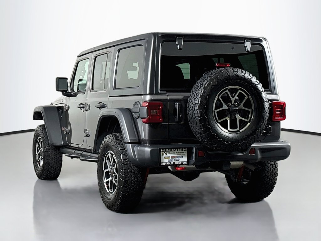 Used 2025 Jeep Wrangler Unlimited Rubicon w/ Steel Bumper Group AWD/4WD image 6