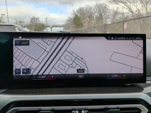 Certified 2023 BMW 330i Sedan w/ Premium Package image 16