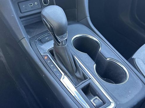 Used 2024 Chevrolet Equinox LS image 24