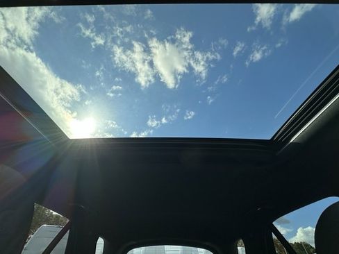 Certified 2022 Mercedes-Benz GLE 350 4MATIC image 18