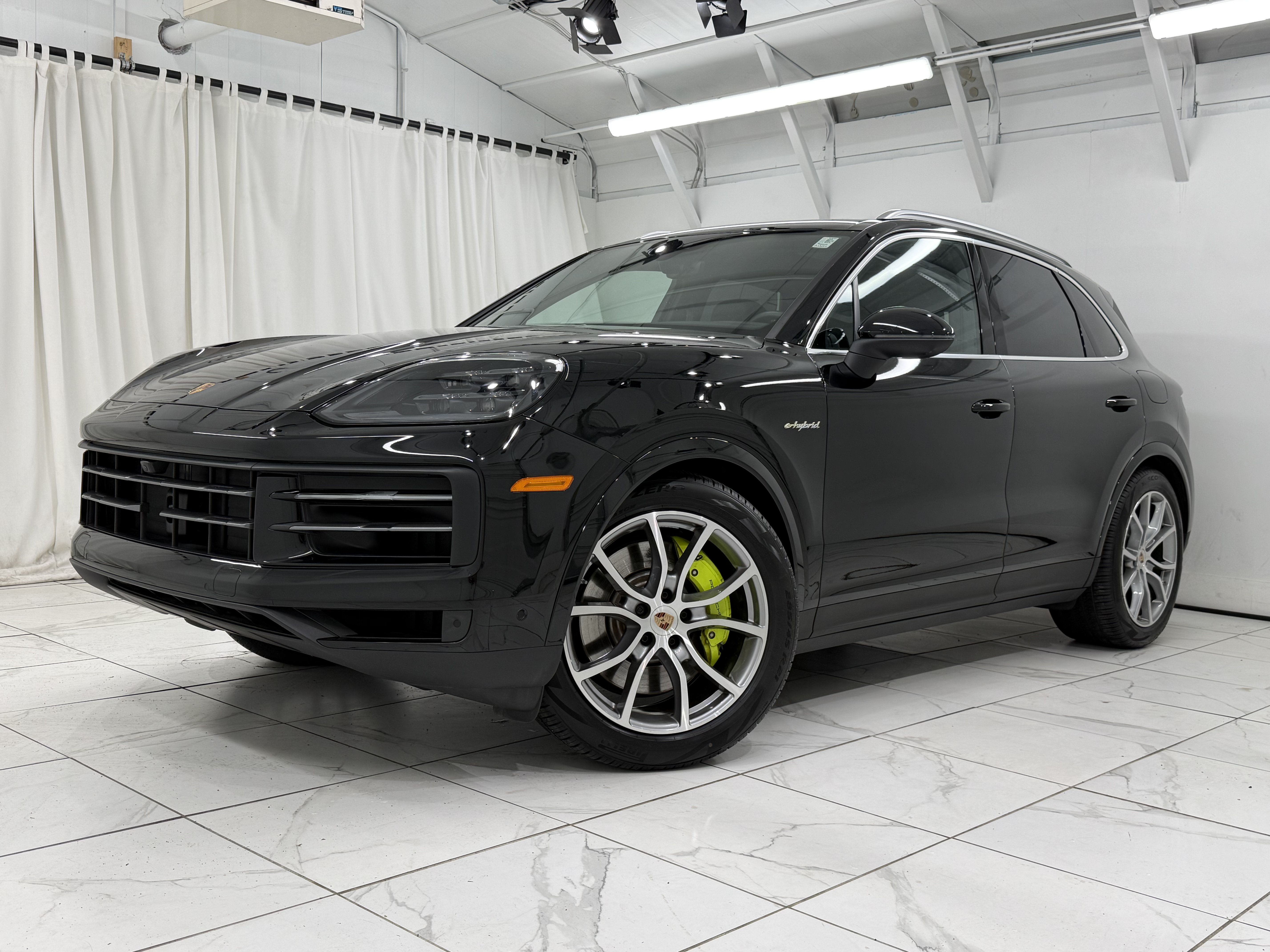 Certified 2026 Porsche Cayenne S AWD/4WD image 1